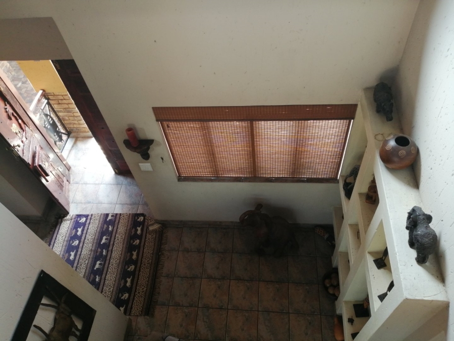 4 Bedroom Property for Sale in Boschenvaal River Front Lodges Free State